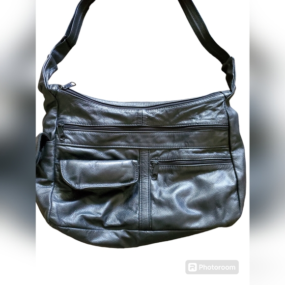 Woman's Ace Leather Goods Black Leather Shoulder Purse Excellent Condition - Picture 2 of 11